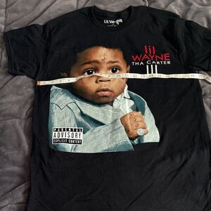 Men t shirts size M like new no tags